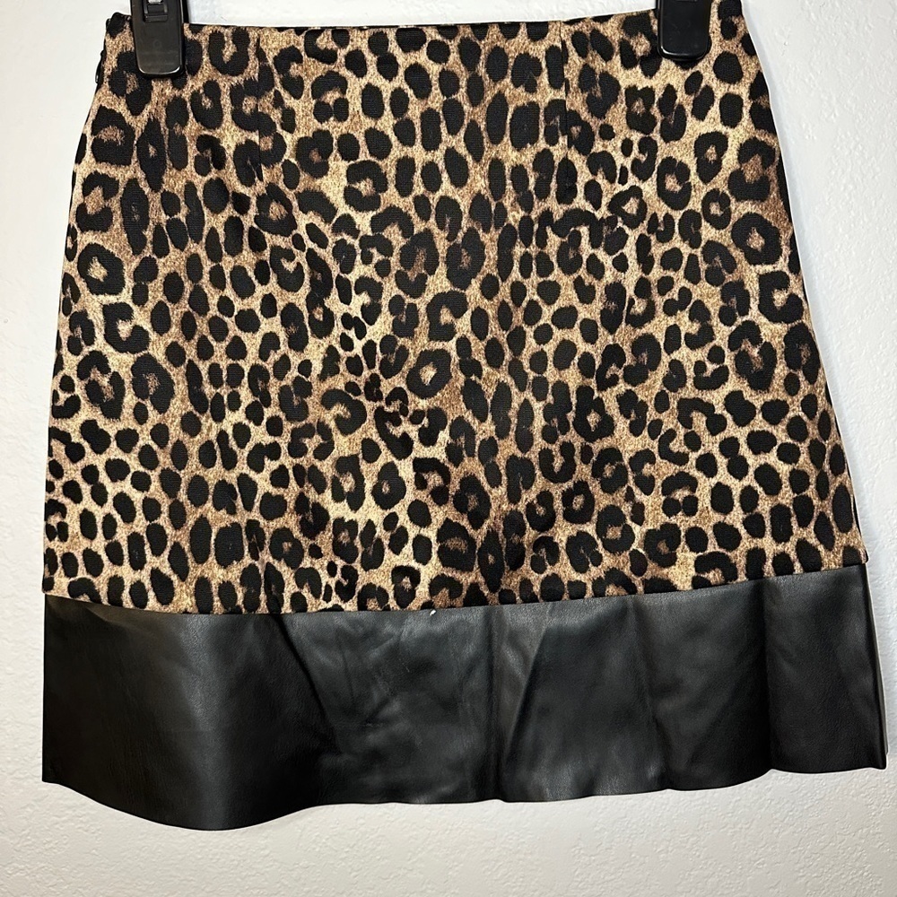 NWT Michael Kors Cheetah Print & Faux Leather A-line Skirt Size P (size 2) - Picture 6 of 9